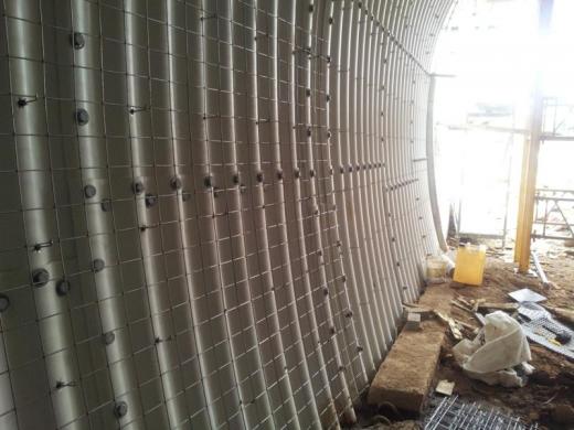 Corrugated metal sheet structure tunnel