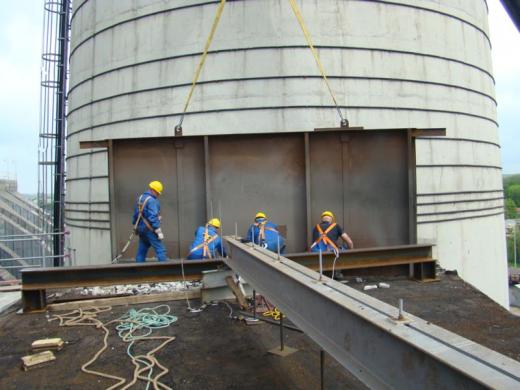 Rehabilitation of a power plant chimney conduit